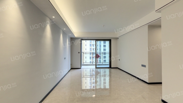 保利和悦滨江二手房实景图