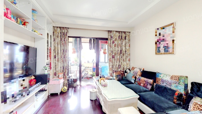 惠灵顿海上花苑二手房实景图