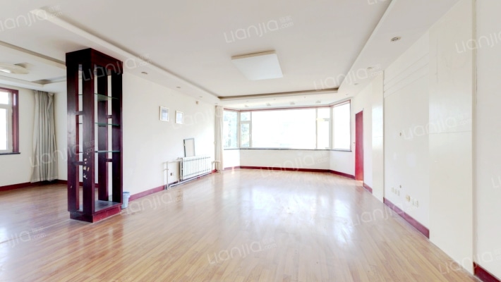 爱琴海公寓二手房实景图