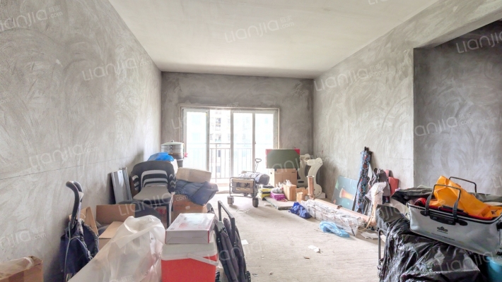 龙润尚城B区二手房实景图