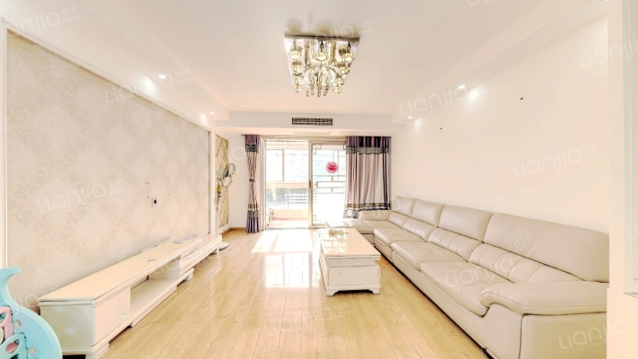 天地新城天琴座二手房实景图