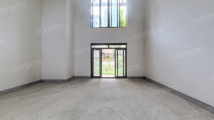 金科廊桥水乡B区二手房实景图