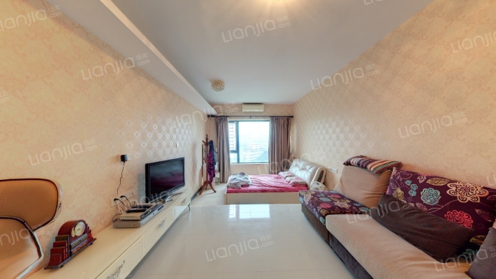 东尚新地二手房实景图