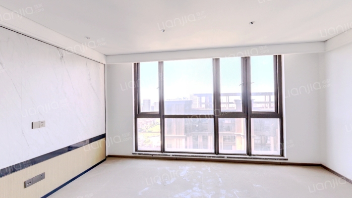 世茂国风揽星二手房实景图