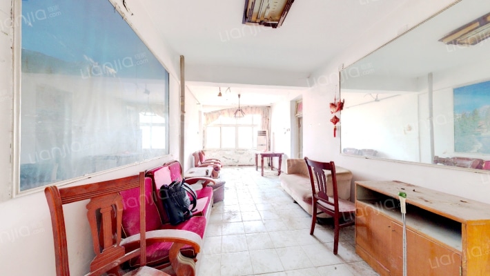 纬四路15号院二手房实景图