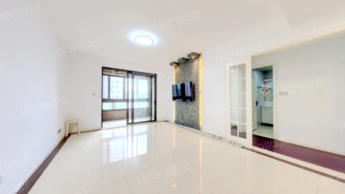 品尊国际一期二手房实景图