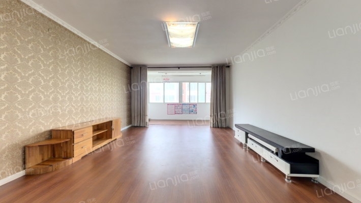 汉飞城市公园二期二手房实景图