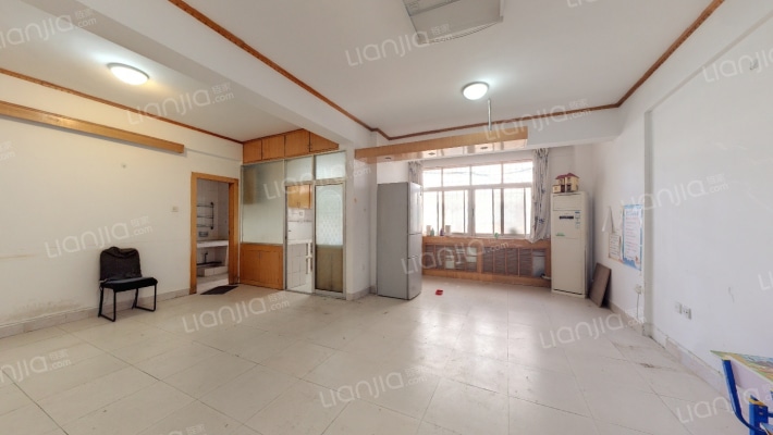 湖北省老干部局宿舍二手房实景图