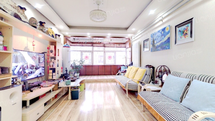 棉纺西路柒号院二手房实景图