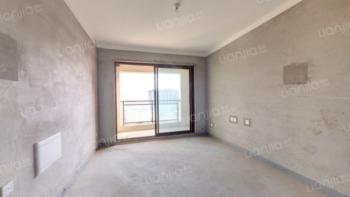 盛世城邦馨园二手房实景图