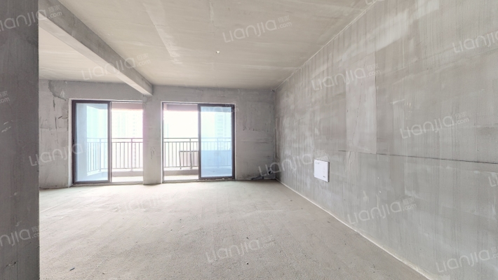 中梁天玺壹号二手房实景图