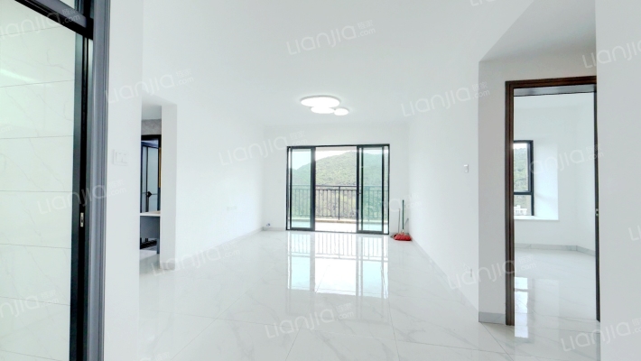 金海华府二手房实景图