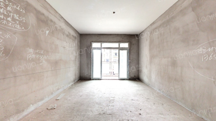 众越山水B区二手房实景图