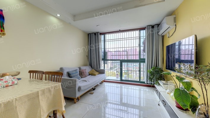 金隆家园二手房实景图