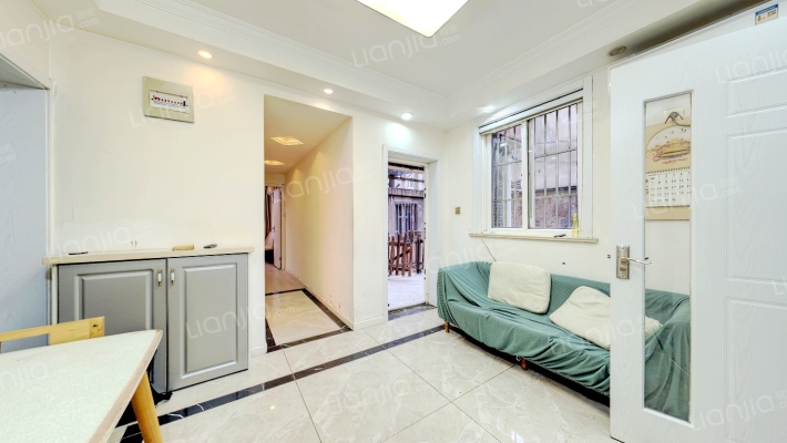 淞滨支路40弄二手房实景图