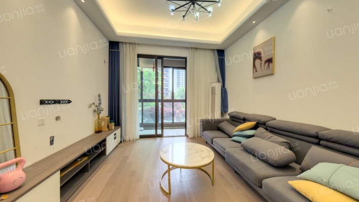 建发央誉二手房实景图