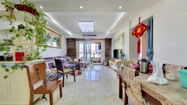 新鸥鹏泊雅湾北区二手房实景图