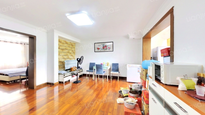 华中公寓二手房实景图