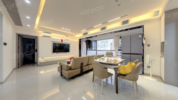 誉峯名门二手房实景图