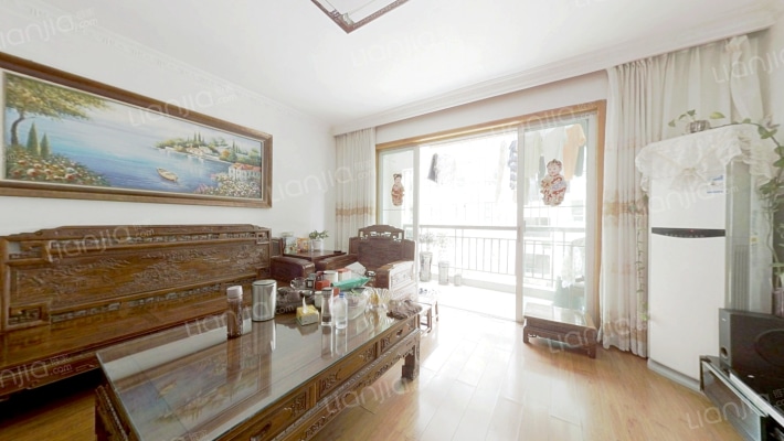 风和日丽花园二期二手房实景图