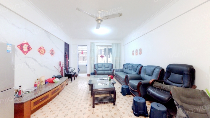 行仁里大院二手房实景图