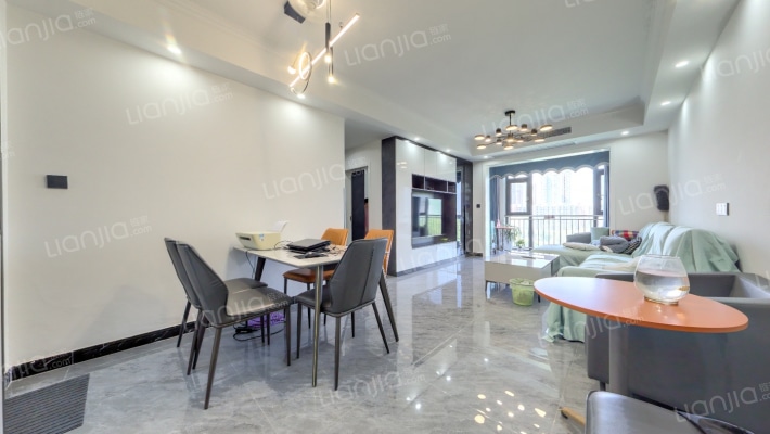 西城鸥鹭湾二手房实景图