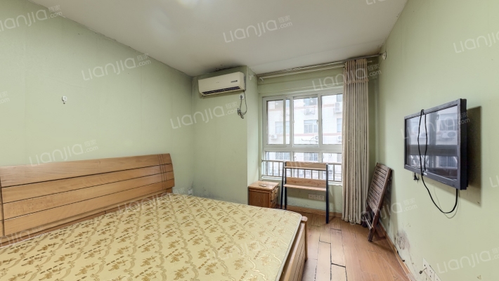 天一居二手房实景图