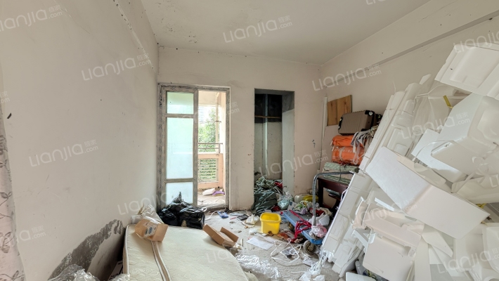 和旭QQ时代二手房实景图