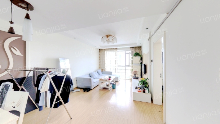 黄金怡海苑一期二手房实景图