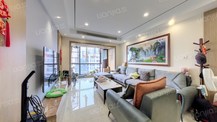 中德英伦世邦F区二手房实景图