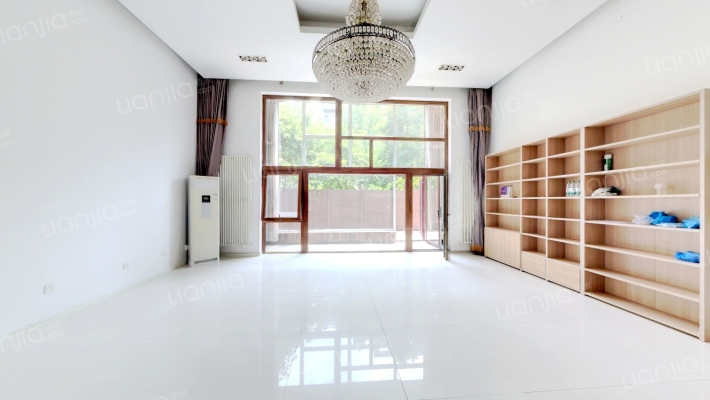 果岭里CLASS二手房实景图