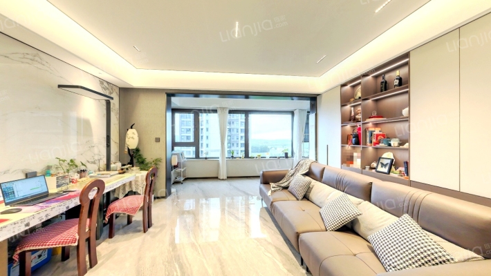 江心印二手房实景图