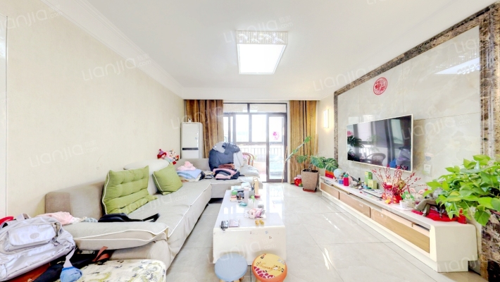 绿地铭公馆二手房实景图