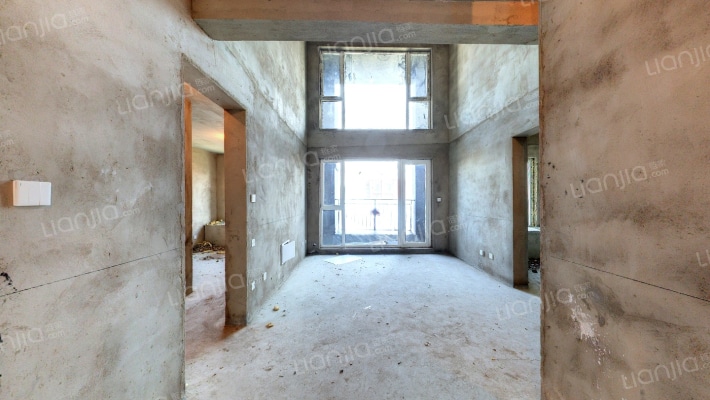 中金樾府二手房实景图