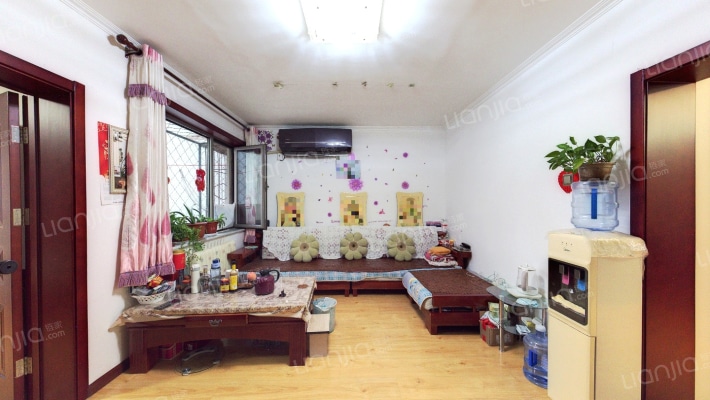 新居里二手房实景图