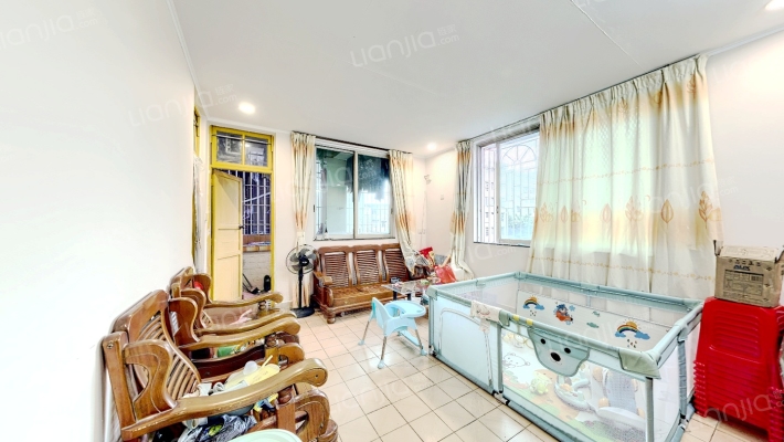 新填街二手房实景图