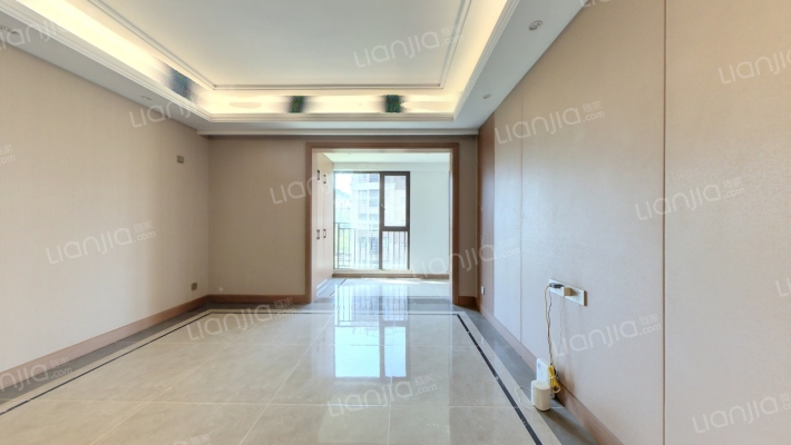 青风公园二手房实景图