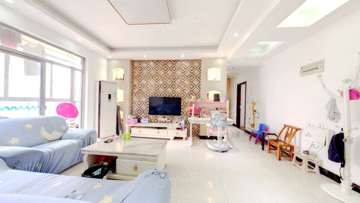 东方丽锦西区二手房实景图