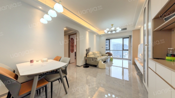 方圆星宇月岛二手房实景图