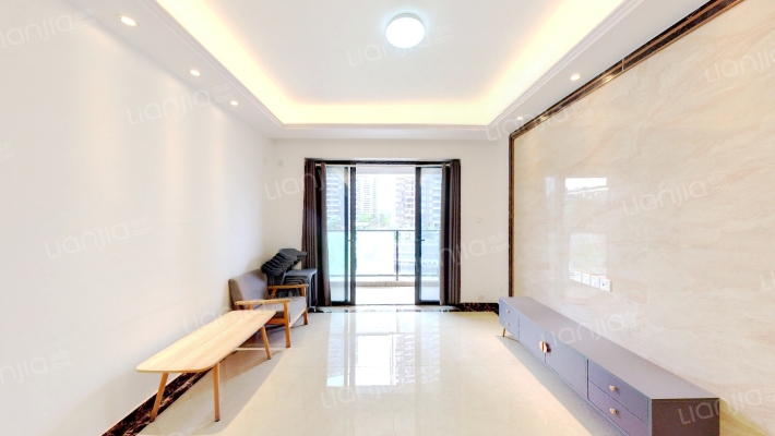 宏宇天御江畔二手房实景图