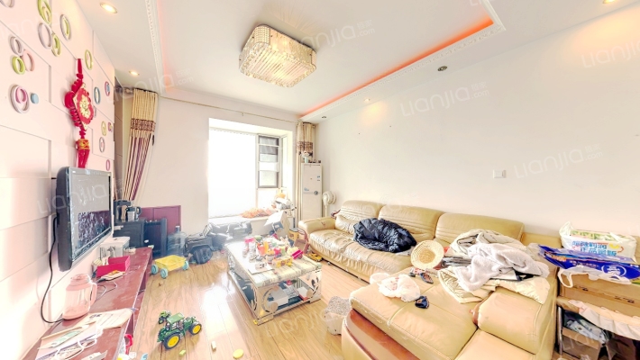 蓝谷地天域二手房实景图