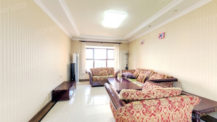 富力丹麦小镇D区二手房实景图