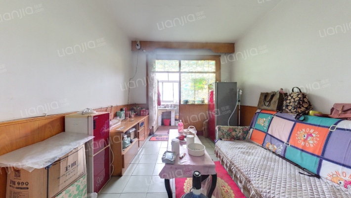 建秦苑小区二手房实景图