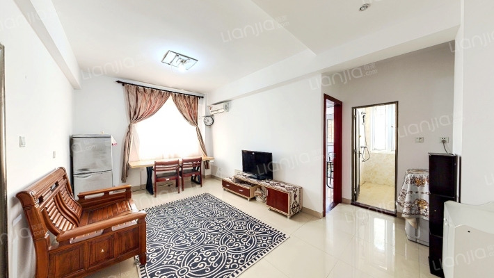 新景花园二手房实景图