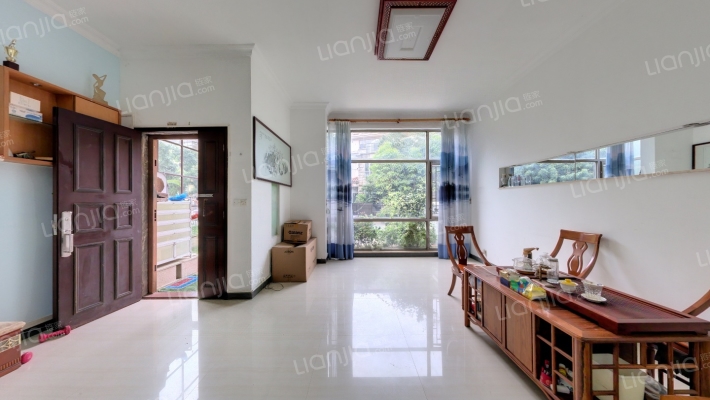 翡翠绿洲鸣翠园二手房实景图