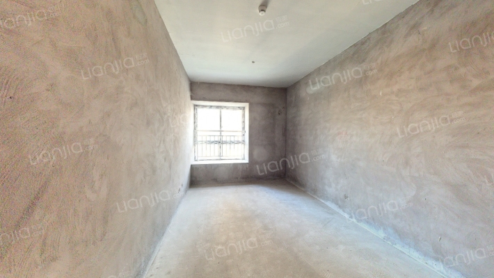 两山秀苑二手房实景图