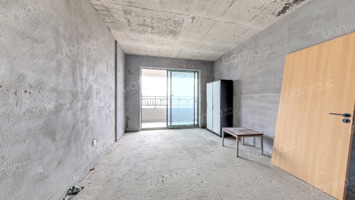 和苑天辰二手房实景图