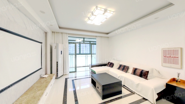 明怡花苑二手房实景图