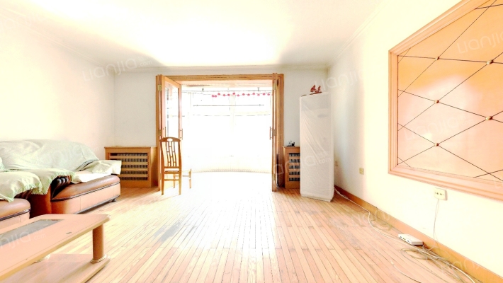 华园新村二手房实景图