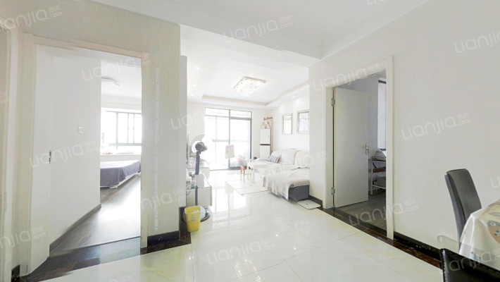 天龙湾花园二手房实景图